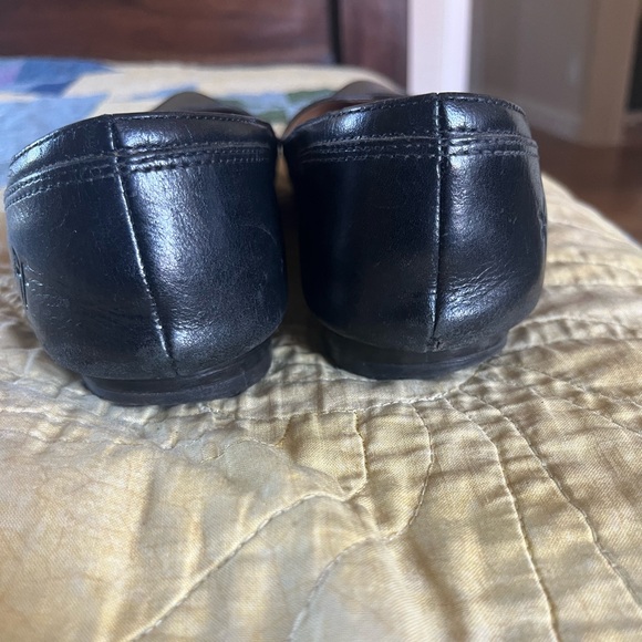 FRYE Pointed Black Leather Flats *Flawed* 8 - Picture 16 of 16